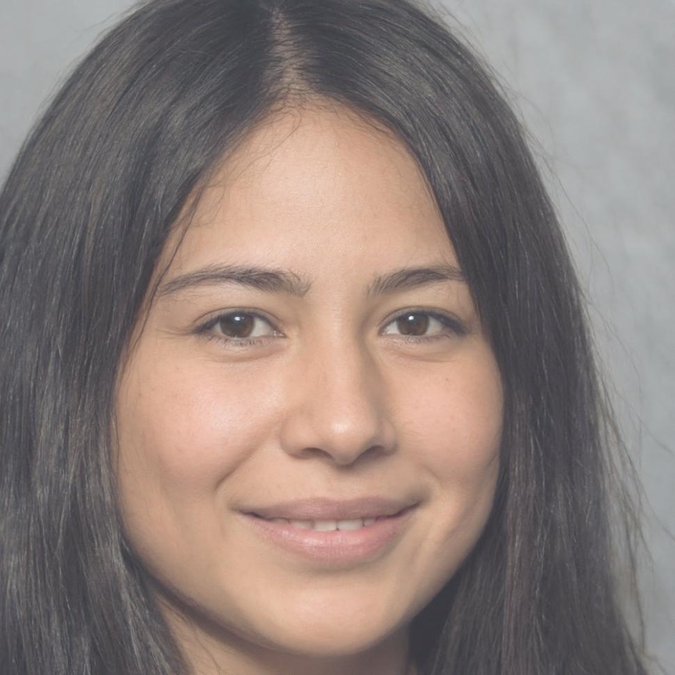 Miriam Holloway, Lead Financial Educator at parquilonsera